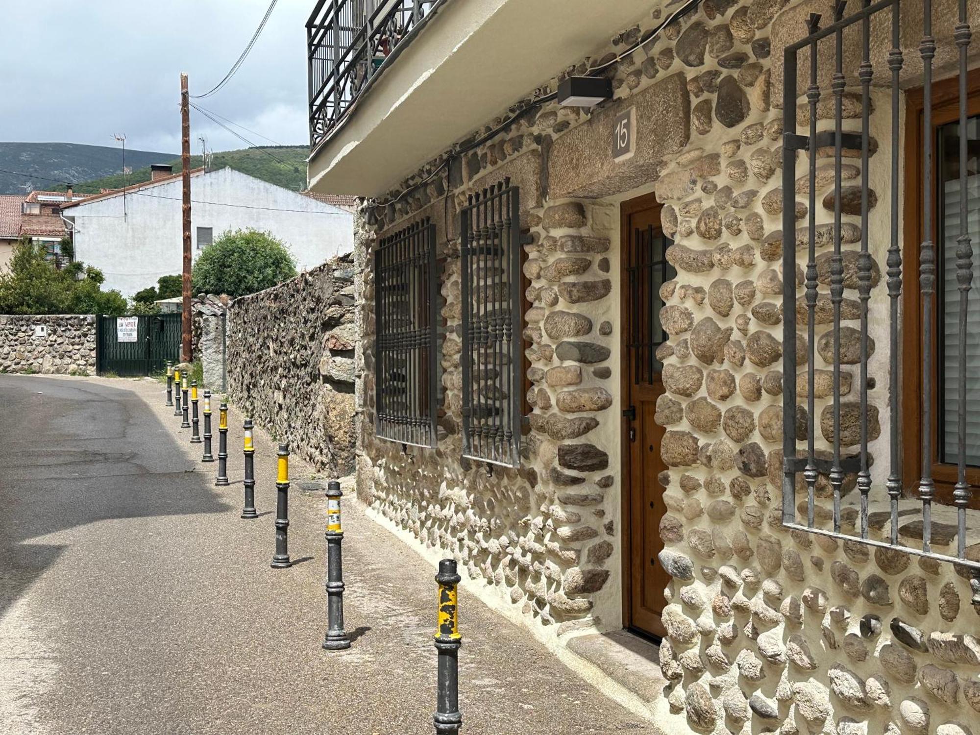 Alojamiento Penalara, Rascafría Esterno foto